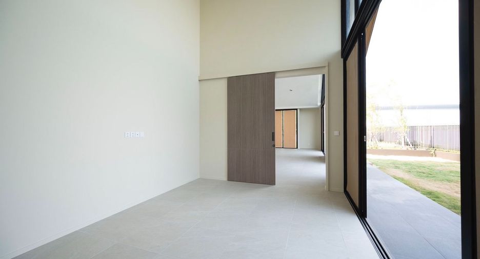 For sale 5 bedrooms house in Rat Burana, Bangkok