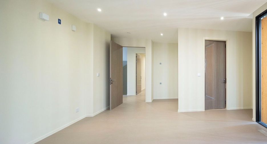 For sale 5 bedrooms house in Rat Burana, Bangkok