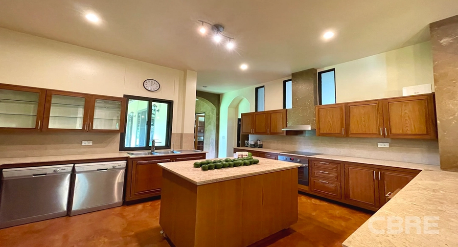 À vendre 5 chambres villa à Pak Chong, Nakhon Ratchasima