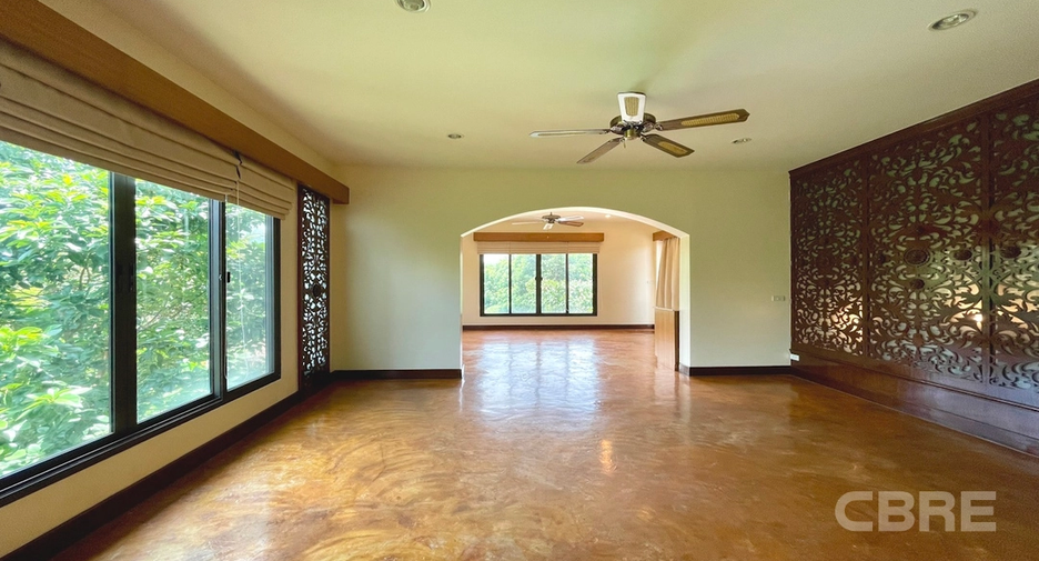 À vendre 5 chambres villa à Pak Chong, Nakhon Ratchasima