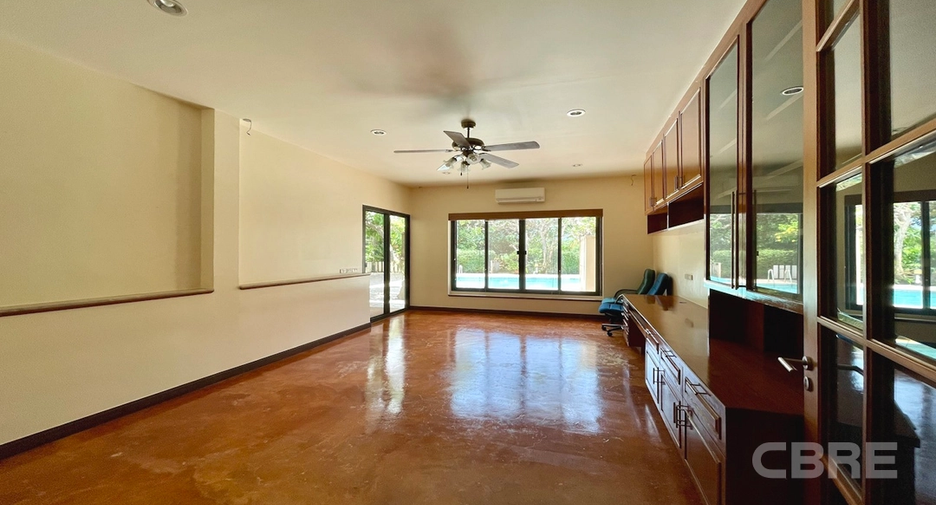 À vendre 5 chambres villa à Pak Chong, Nakhon Ratchasima