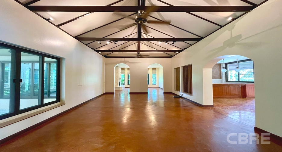 À vendre 5 chambres villa à Pak Chong, Nakhon Ratchasima