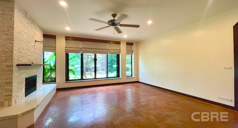 À vendre 5 chambres villa à Pak Chong, Nakhon Ratchasima