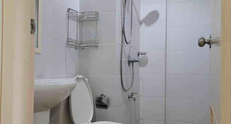 Condo en alquiler de 1 habitaciones en Khan Na Yao, Bangkok
