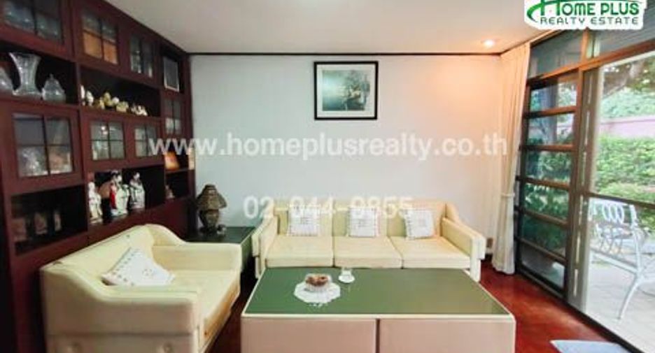 Haus zum Kauf mit 3 Zimmer in Watthana, Bangkok