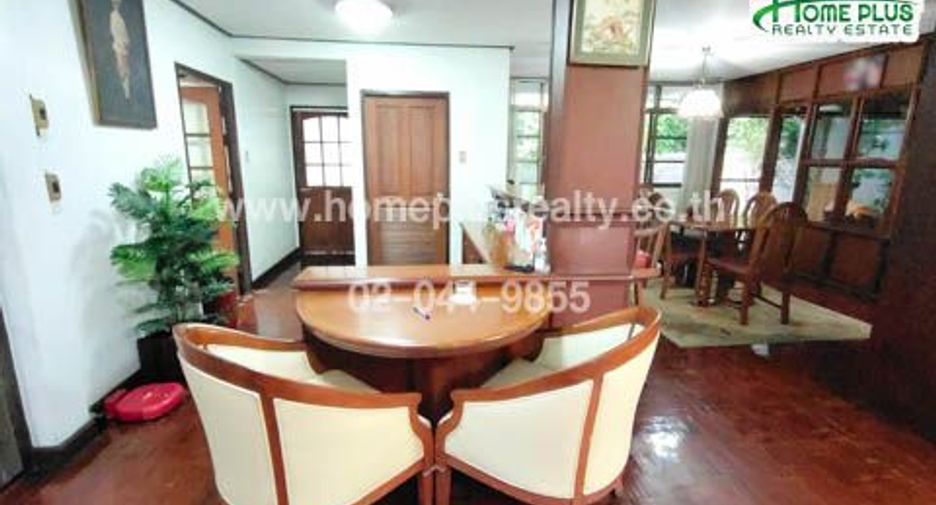 Haus zum Kauf mit 3 Zimmer in Watthana, Bangkok