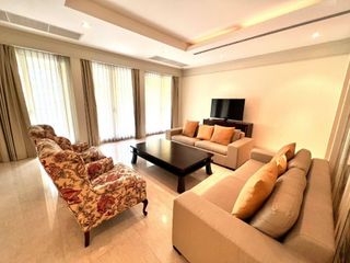 For rent 3 bed condo in Sathon, Bangkok