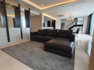 For rent 3 bed condo in Bang Kapi, Bangkok