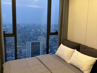 For sale 2 bed condo in Huai Khwang, Bangkok