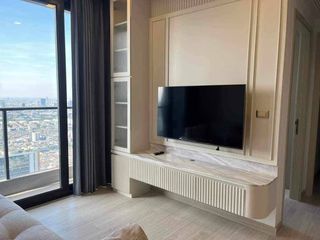For sale 2 bed condo in Huai Khwang, Bangkok