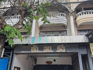 For sale 2 Beds retail Space in Lat Phrao, Bangkok
