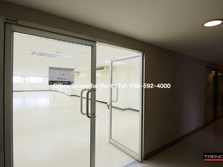 For rent office in Khlong Toei, Bangkok