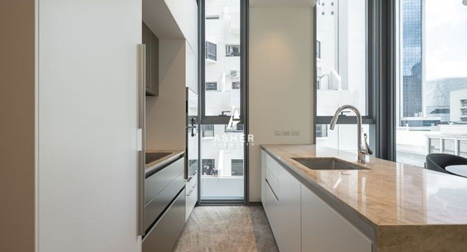 For rent 1 bed condo in Pathum Wan, Bangkok