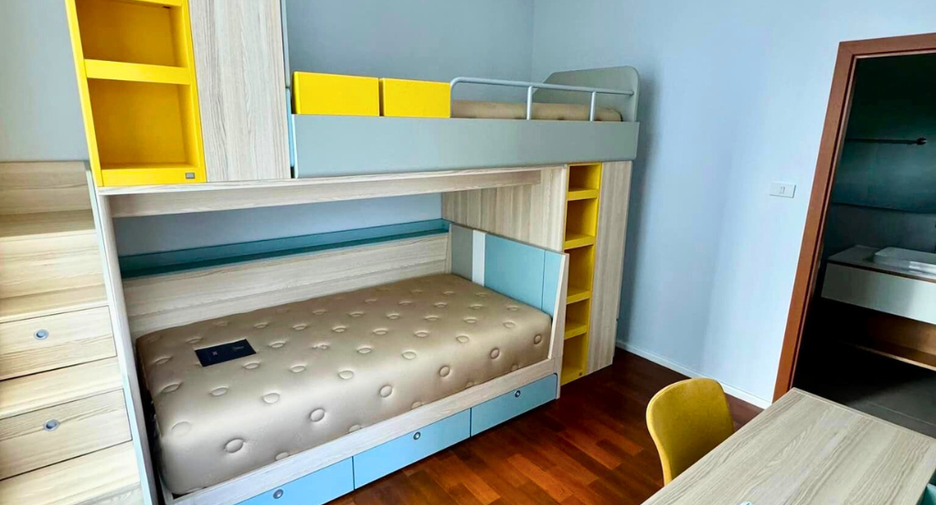 For sale 3 bedrooms villa in Mueang Chiang Mai, Chiang Mai