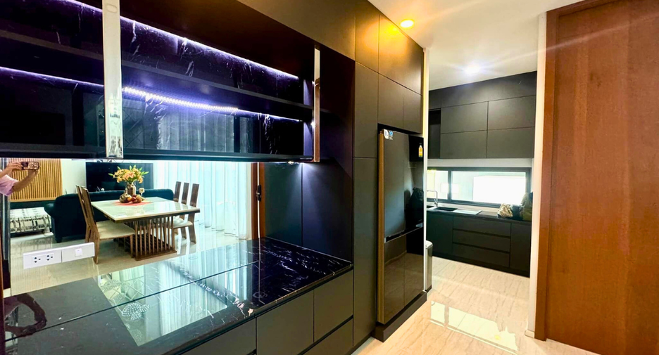 For sale 3 bedrooms villa in Mueang Chiang Mai, Chiang Mai