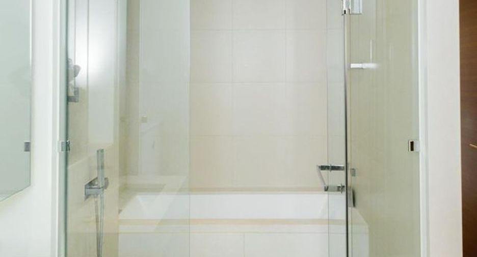 For sale 2 bedrooms condo in Sathon, Bangkok