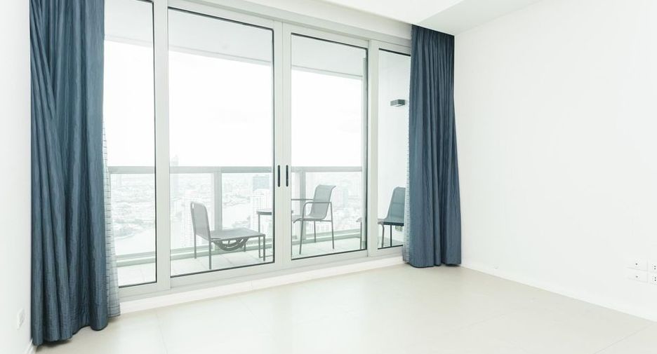 For sale 2 bedrooms condo in Sathon, Bangkok