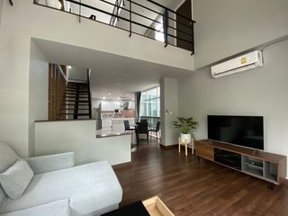 For rent 3 bed house in Watthana, Bangkok