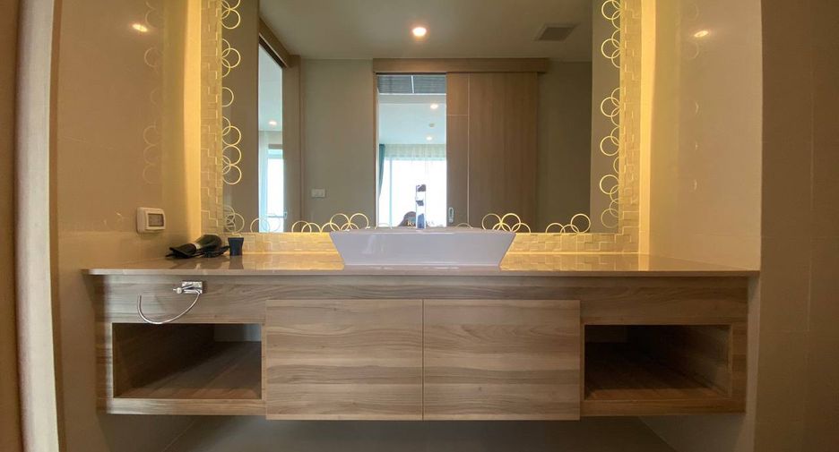 For rent 2 bedrooms condo in Bang Lamung, Chonburi