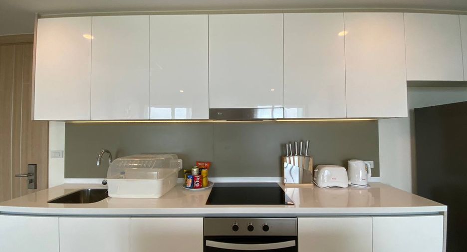 For rent 2 bedrooms condo in Bang Lamung, Chonburi