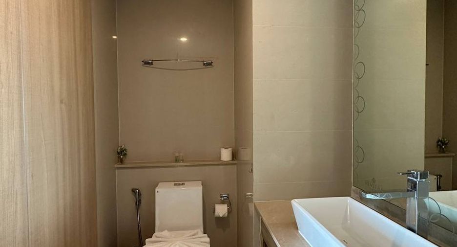 À louer 2 chambres condo à Bang Lamung, Chonburi