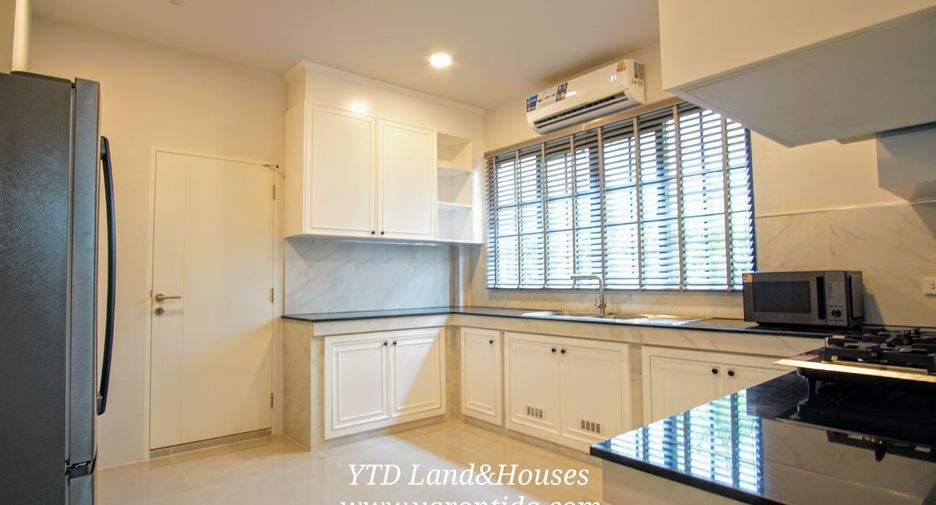 For rent 5 bed house in Bang Phli, Samut Prakan