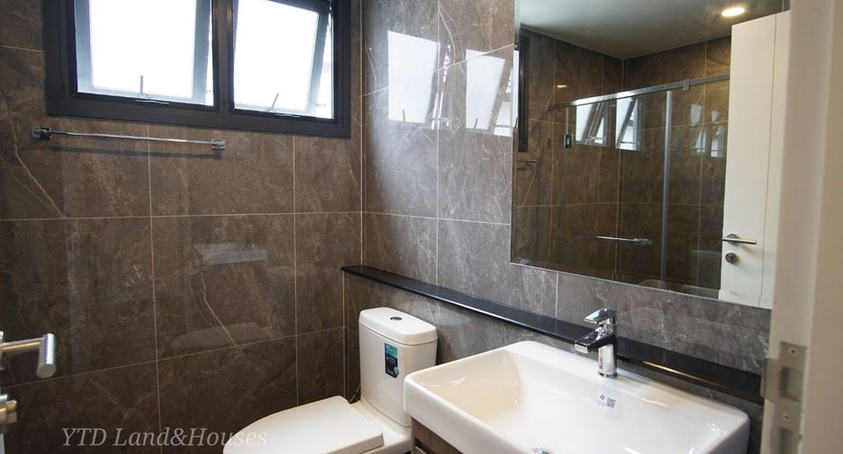 For rent 5 bed house in Bang Phli, Samut Prakan