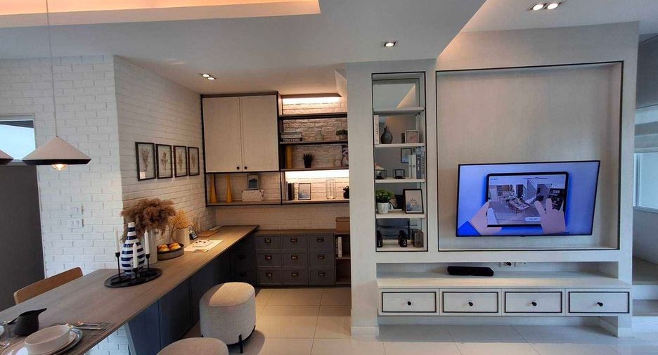 For sale 2 bed townhouse in Krathum Baen, Samut Sakhon