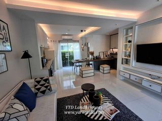 For sale 2 Beds townhouse in Krathum Baen, Samut Sakhon