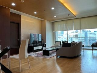 À louer 2 chambres condo à Pathum Wan, Bangkok