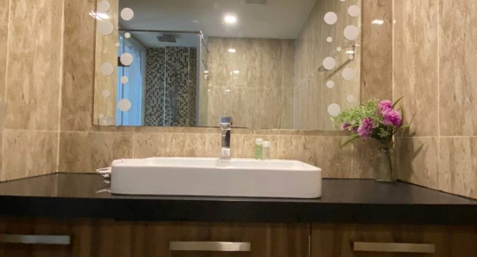 For rent 1 bed condo in Bang Lamung, Chonburi