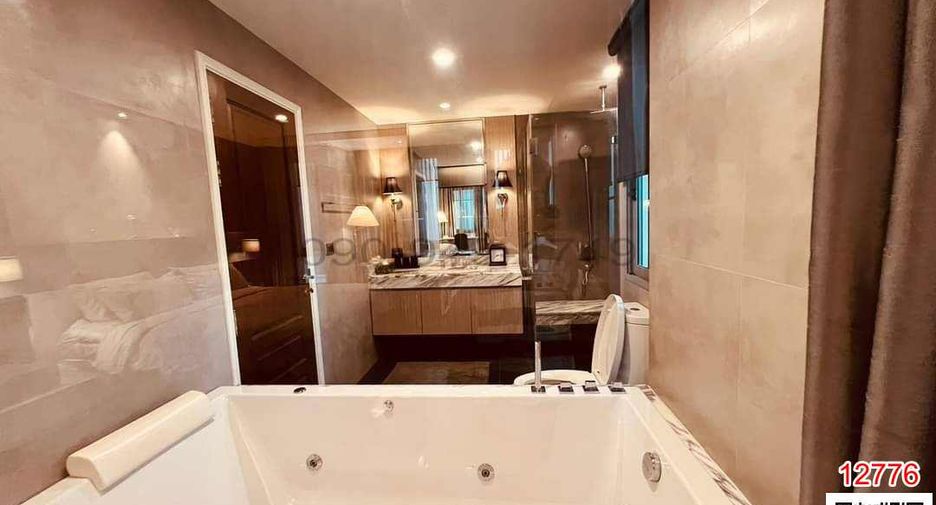 For rent 1 bed office in Watthana, Bangkok