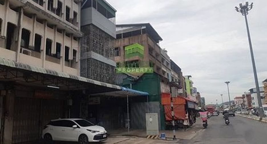 For sale 4 bed retail Space in Mueang Yala, Yala
