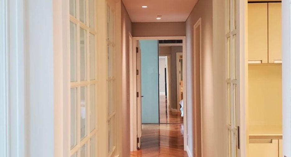 Condo en alquiler de 4 habitaciones en Pathum Wan, Bangkok