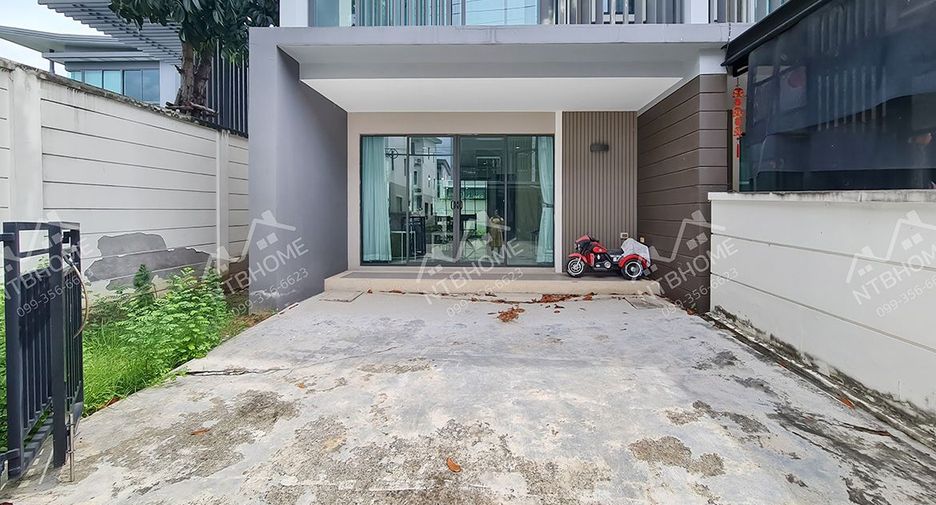 For sale 3 Beds townhouse in Bang Bua Thong, Nonthaburi