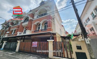 ขาย 3 ห้องนอน ทาวน์เฮ้าส์ ใน ลาดพร้าว, กรุงเทพฯ
