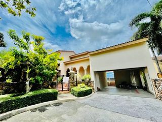 For rent 3 bedrooms house in Bang Lamung, Chonburi