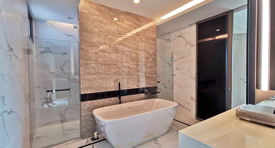 For rent and for sale 2 bedrooms condo in Bang Sue, Bangkok