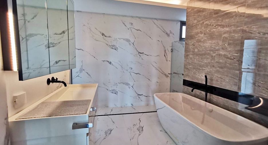 For rent and for sale 2 bedrooms condo in Bang Sue, Bangkok