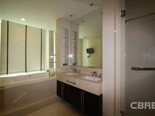 For sale 4 bedrooms condo in Pathum Wan, Bangkok