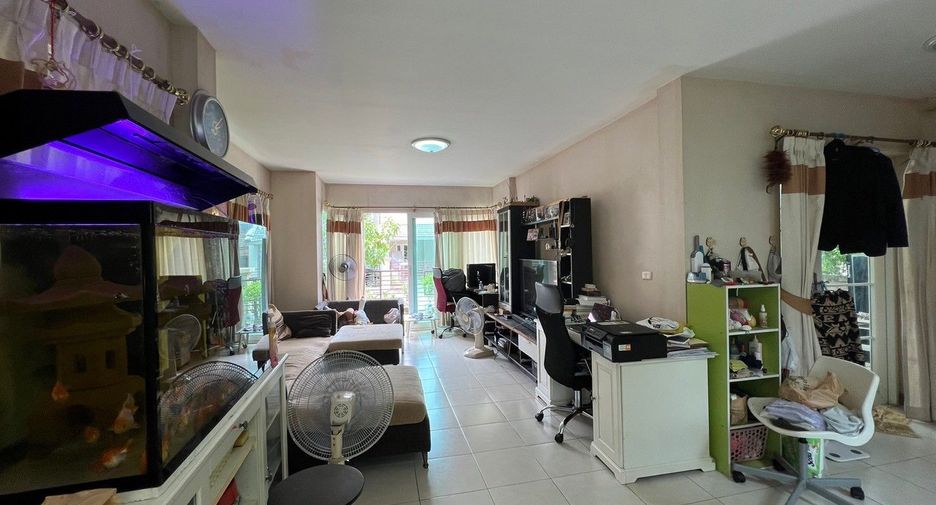 For sale 3 bed house in Pak Kret, Nonthaburi