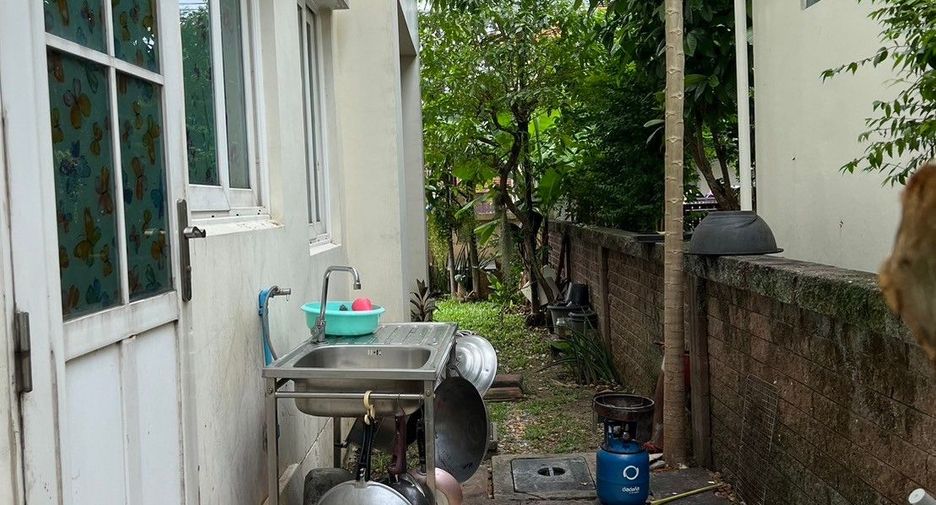 For sale 3 bed house in Pak Kret, Nonthaburi