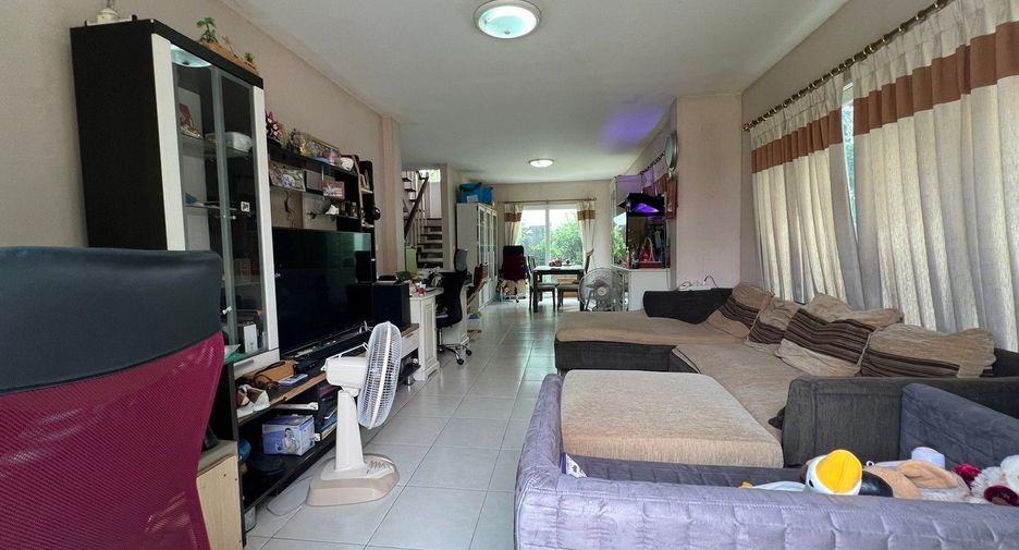For sale 3 bed house in Pak Kret, Nonthaburi