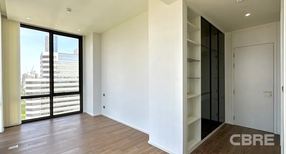 For sale 2 bedrooms condo in Pathum Wan, Bangkok