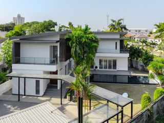 For rent 4 bedrooms house in Suan Luang, Bangkok