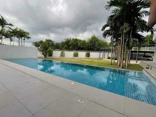 For rent 4 bedrooms house in Suan Luang, Bangkok