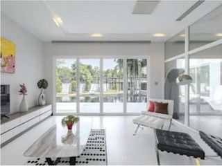 For rent 4 bedrooms house in Suan Luang, Bangkok