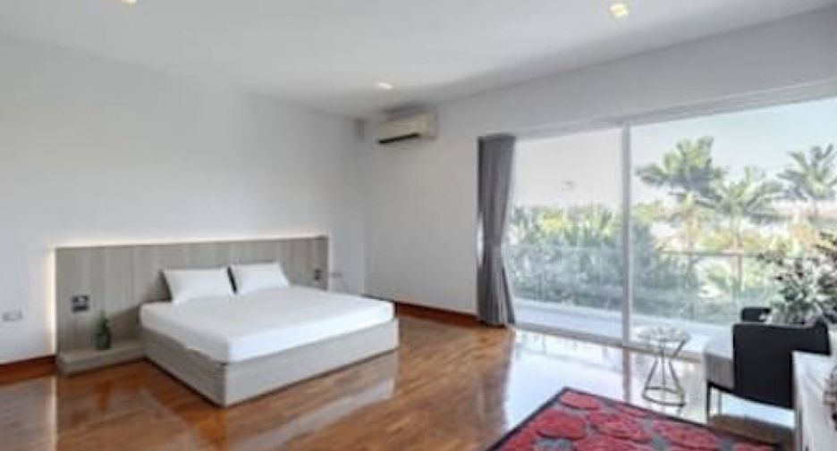 For rent 4 bedrooms house in Suan Luang, Bangkok