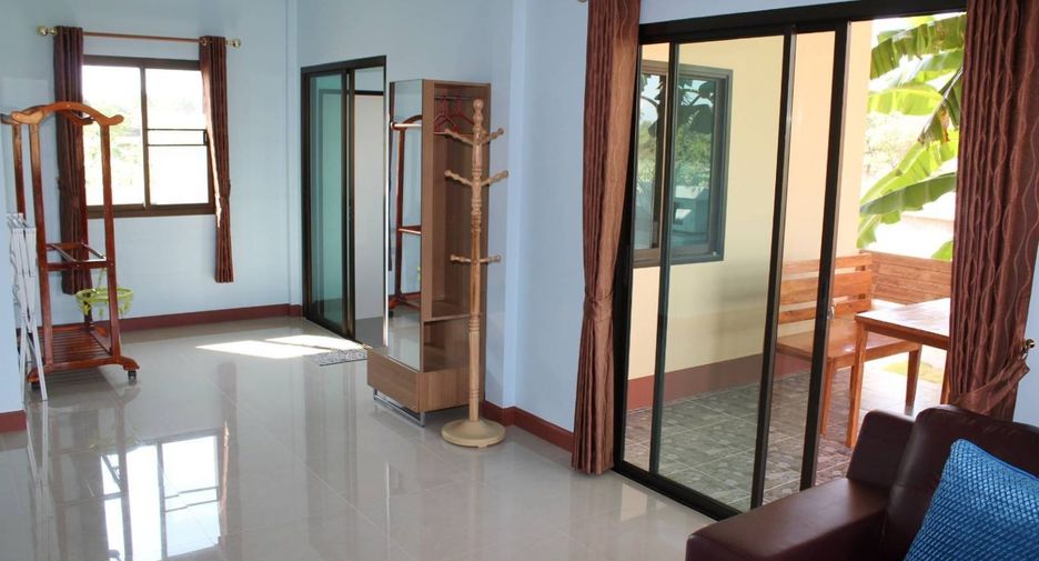 Casa en alquiler de 2 habitaciones en Mueang Rayong, Rayong
