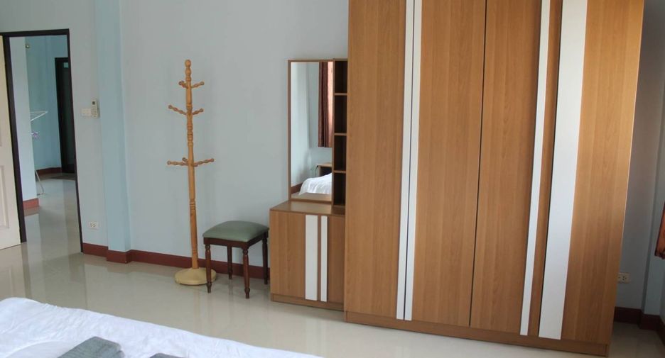 Casa en alquiler de 2 habitaciones en Mueang Rayong, Rayong